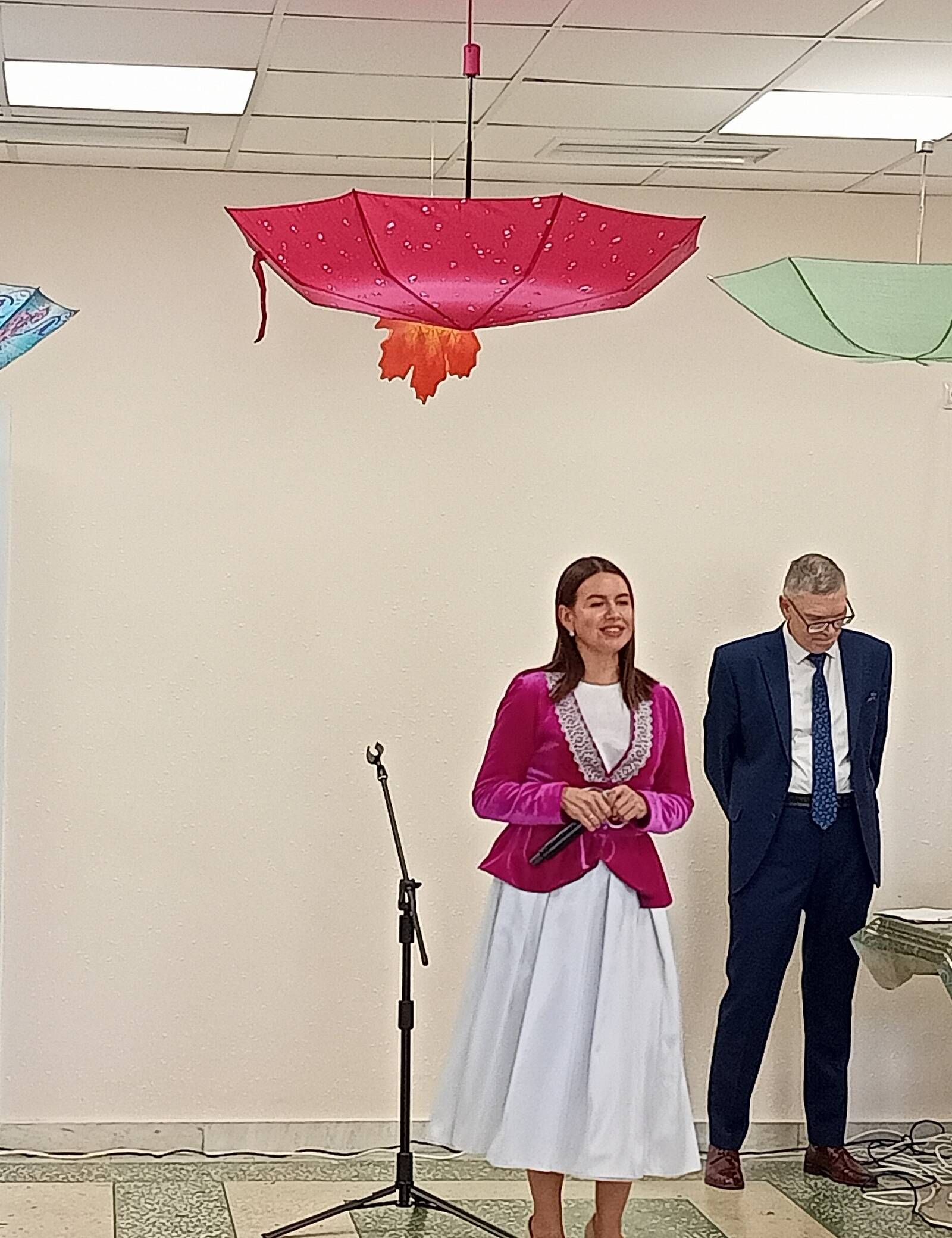 Җыр-моңга төрелгән бәйрәм: Кукмара артистлары Лесхоз өлкәннәрен сөендерде