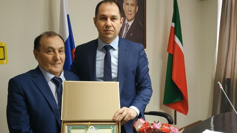 Балаларга багышланган гомер: «Алтын йөрәкле кеше»нең якты үрнәге
