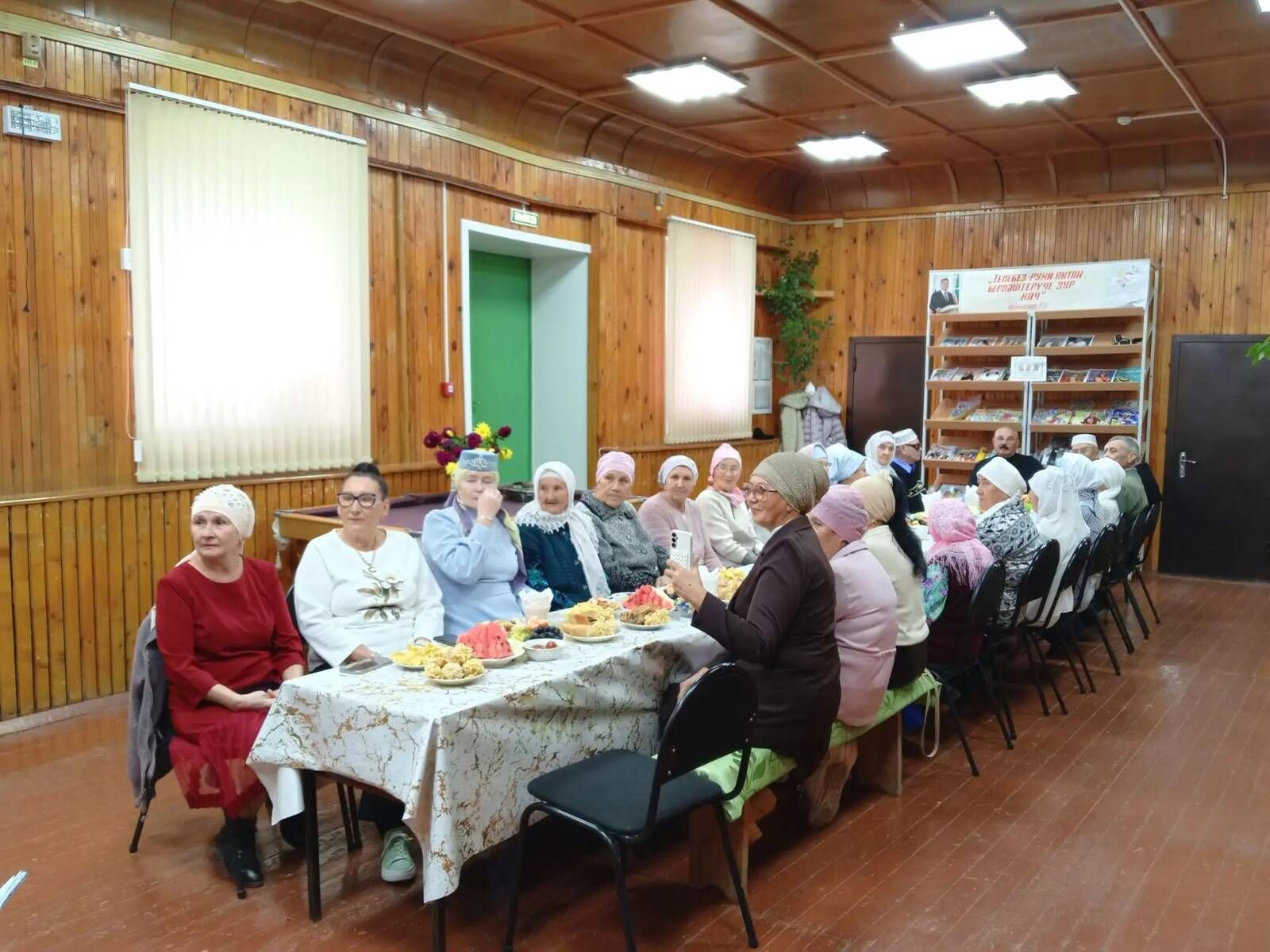 Тимершык авыл җирлегендә  Өлкәннәр көненә багышланган зур бәйрәм концерты узды