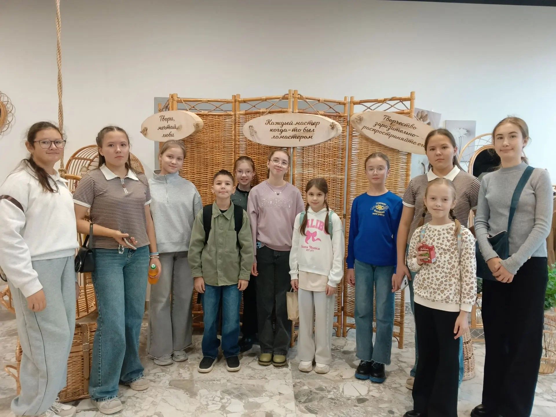 Сабаның яшь иҗатчылары ясаган картиналар Казанның Г.Тукай музеена күргәзмәгә куелды