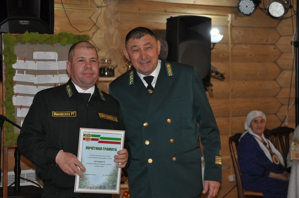Саба  урманчылары быел 2000 гектарда агач утырту эшләре башкаруны планлаштыра