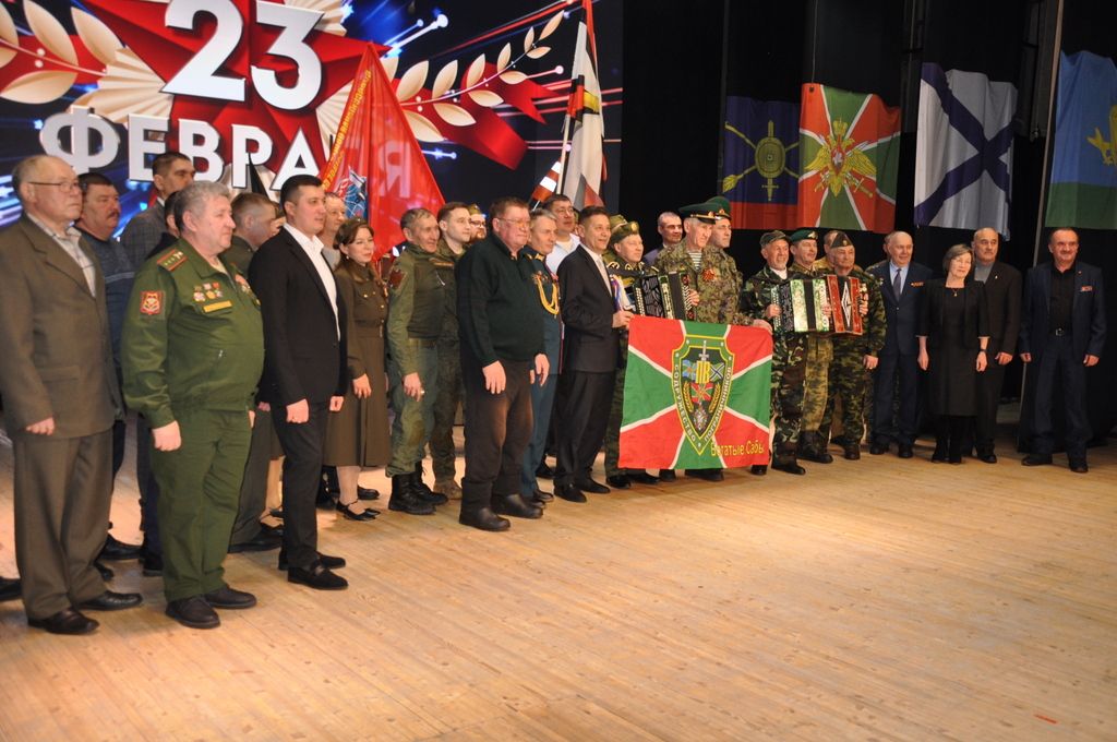 “Солдатта  булган диләр” – уңышлы килеп чыккан кичә