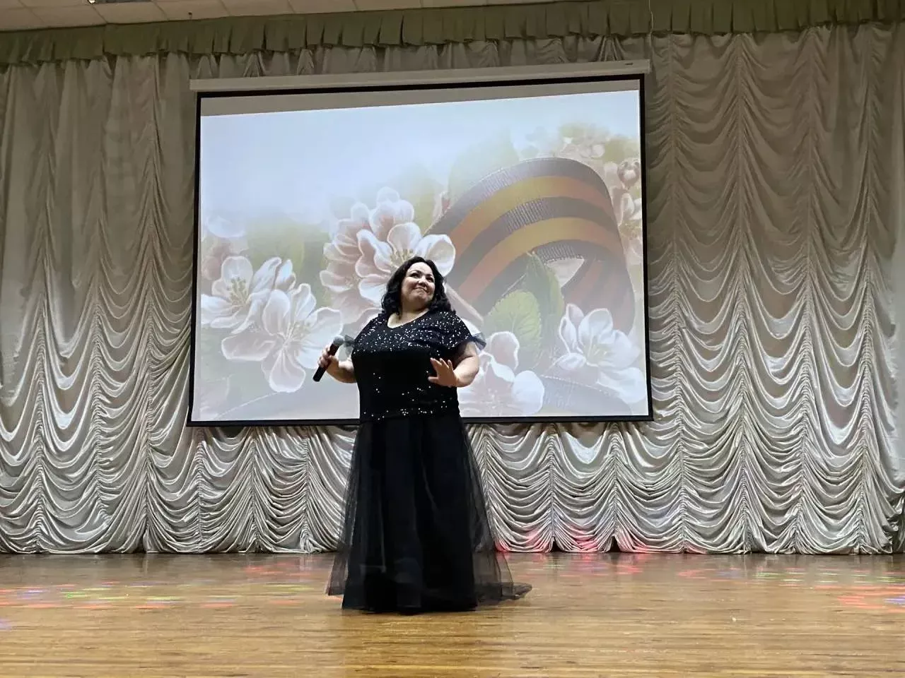 Шәмәрдәндә махсус хәрби операциядә катнашучыларга һәм аларның гаиләләренә багышланган Хәтер һәм рәхмәт кичәсе узды