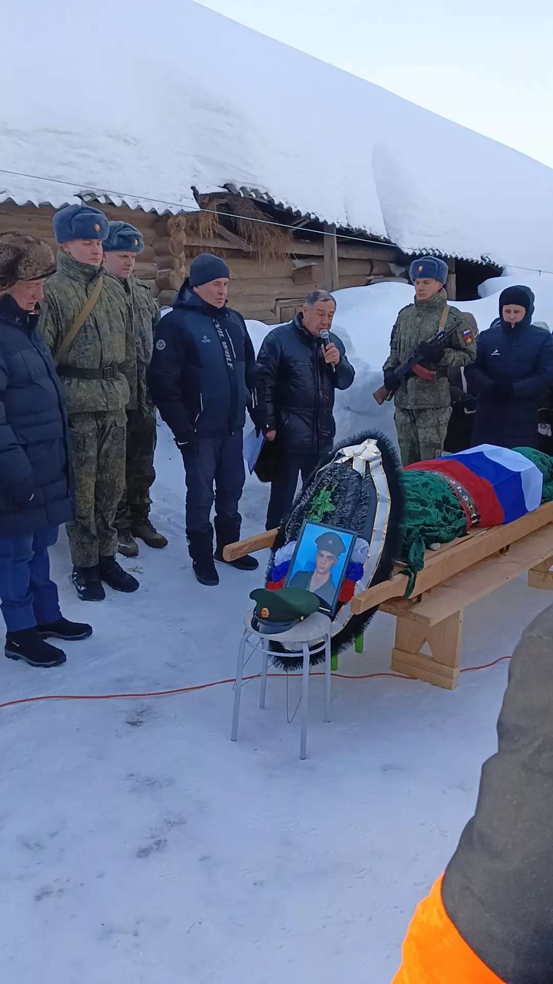 «Биш кызга бер малай иде...»