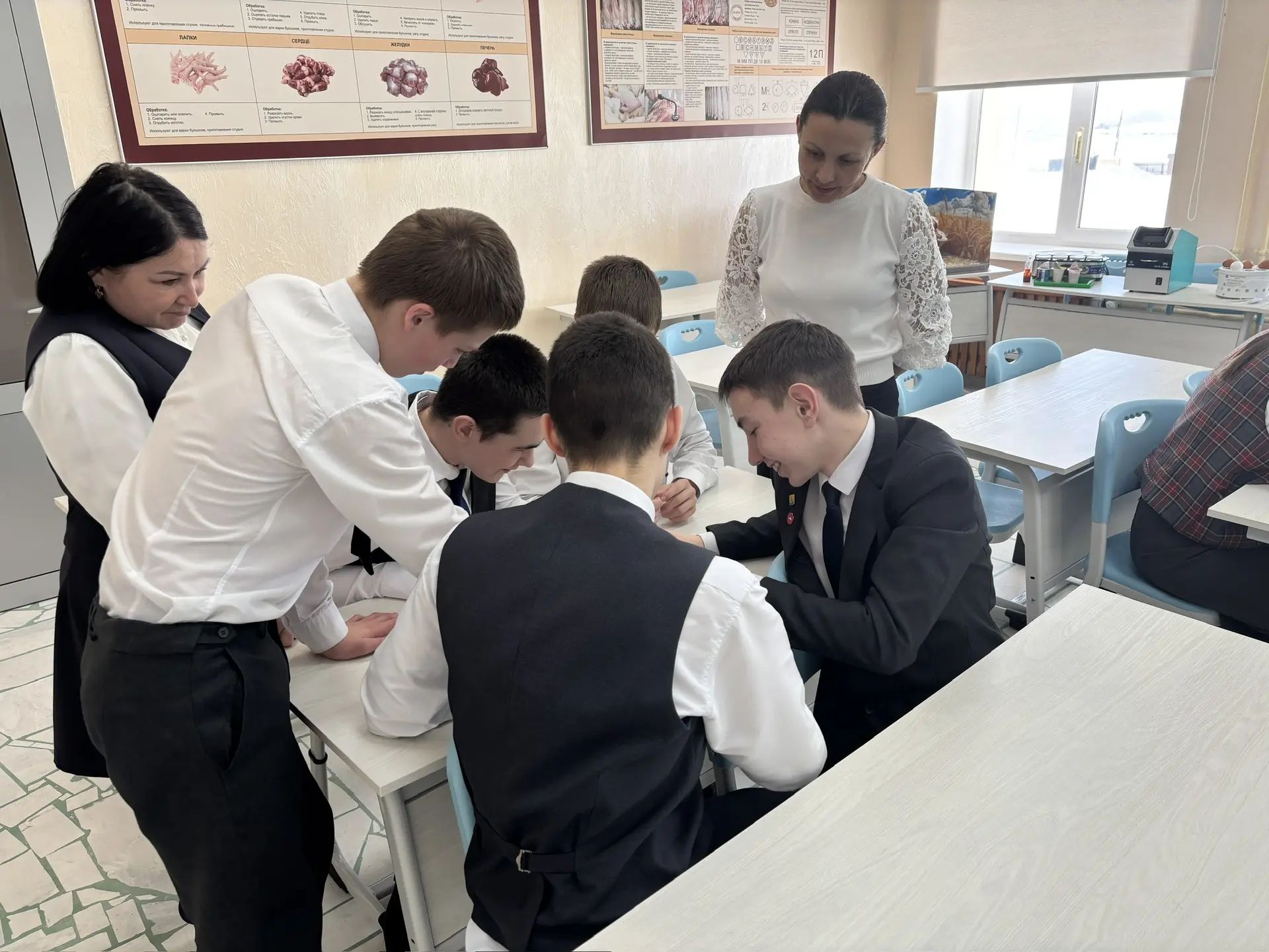 Шекше төп мәктәбе укучылары Килдебәк урта мәктәбенә барды