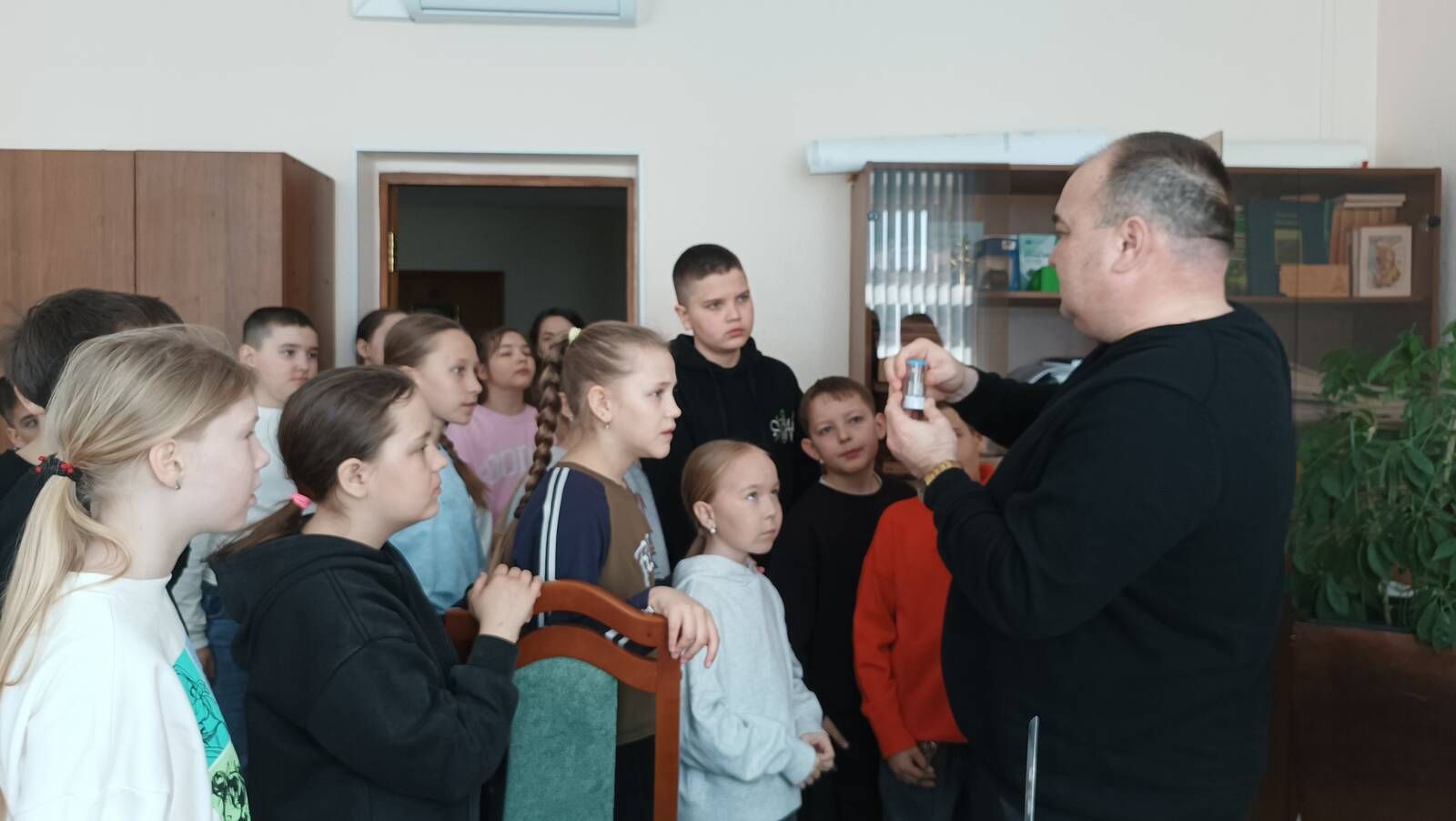 Район Башкарма комитетында Саба гимназиясе укучылары экскурсиядә булды