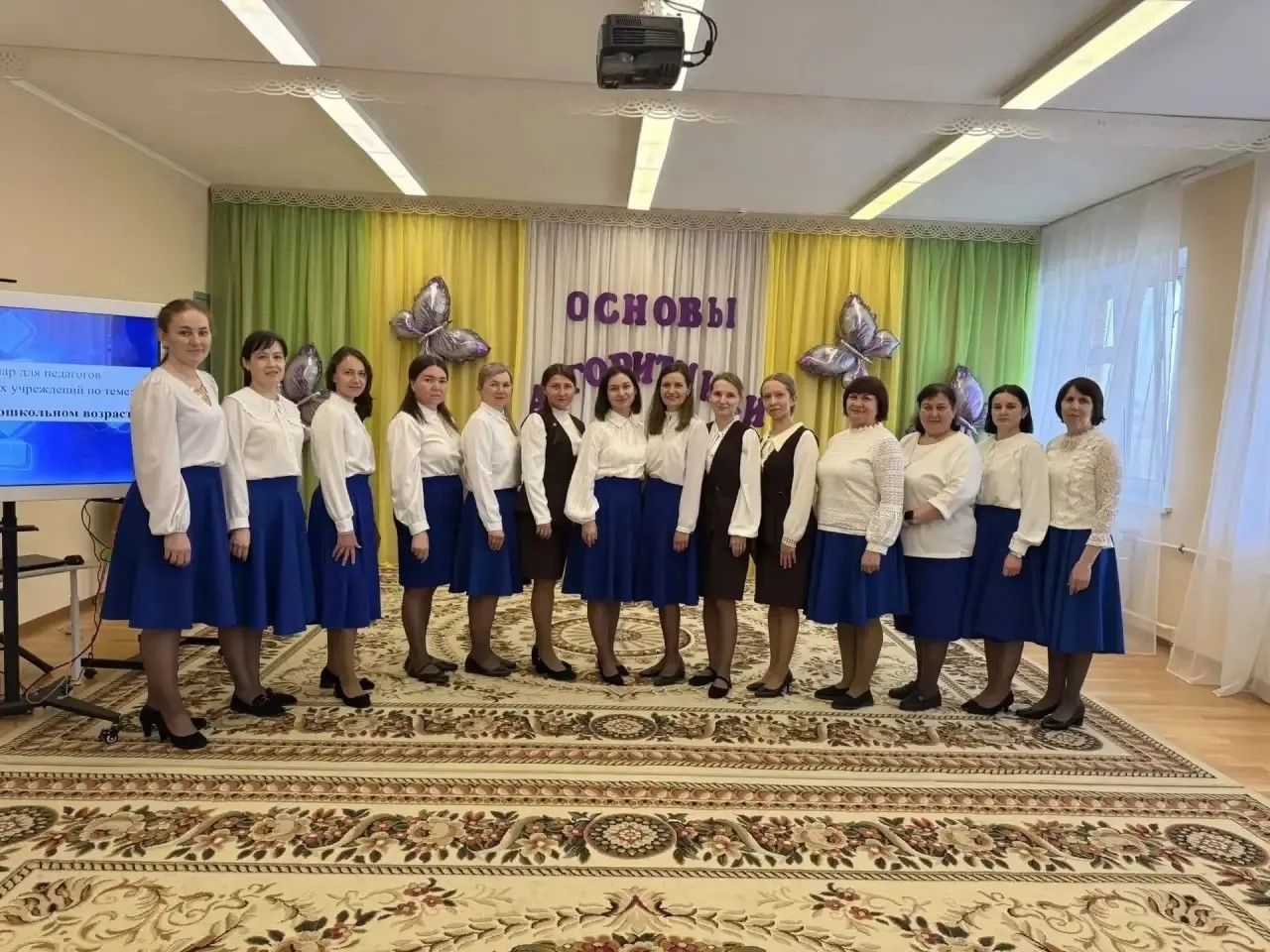 «Шоколад» балалар бакчасында  алгоритмика нигезләрен кертүгә багышланган республика семинары узды