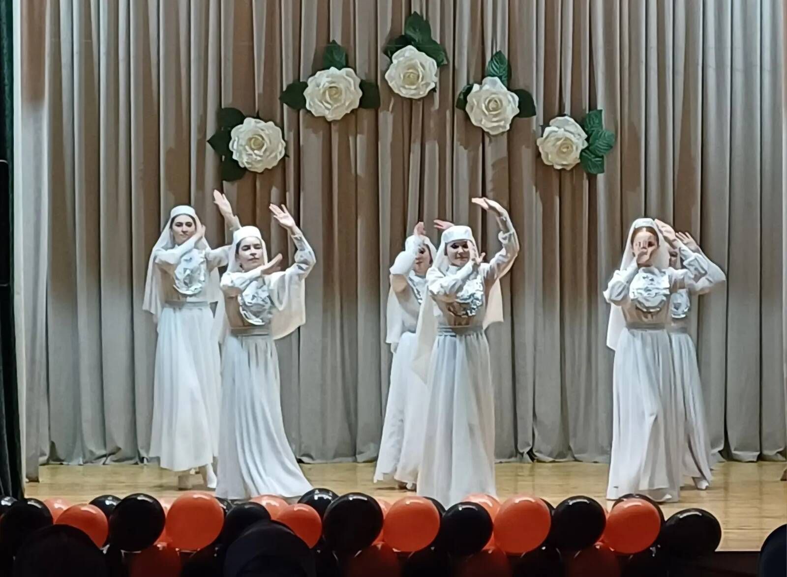 Олы Кибәче урта мәктәбенең хәйрия концерты