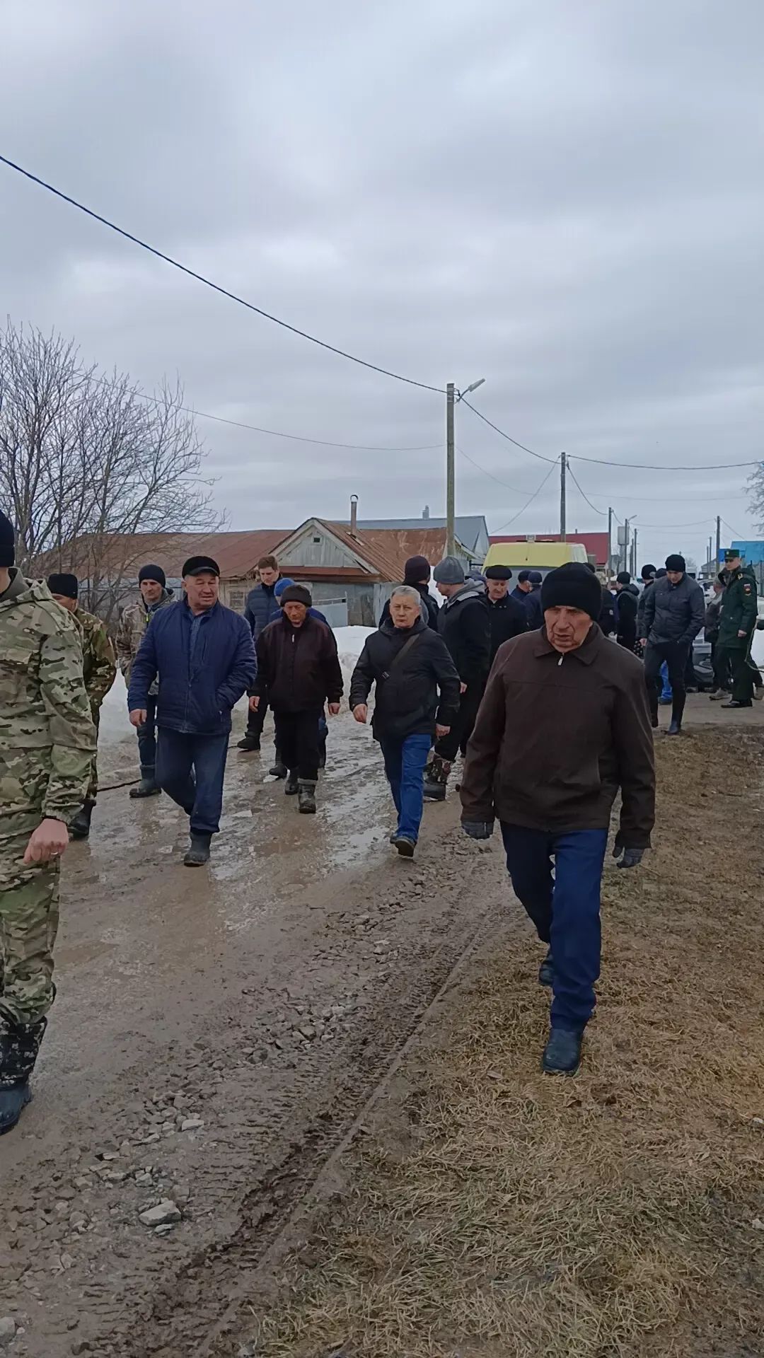 Кичә Саба районы тагын бер батыр улын соңгы юлга озатты