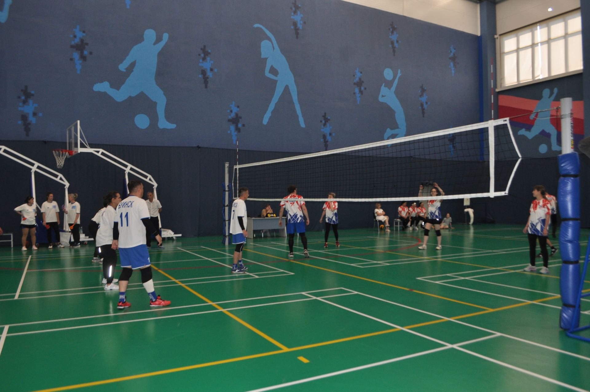Хезмәт белән спорт бергә үрелә