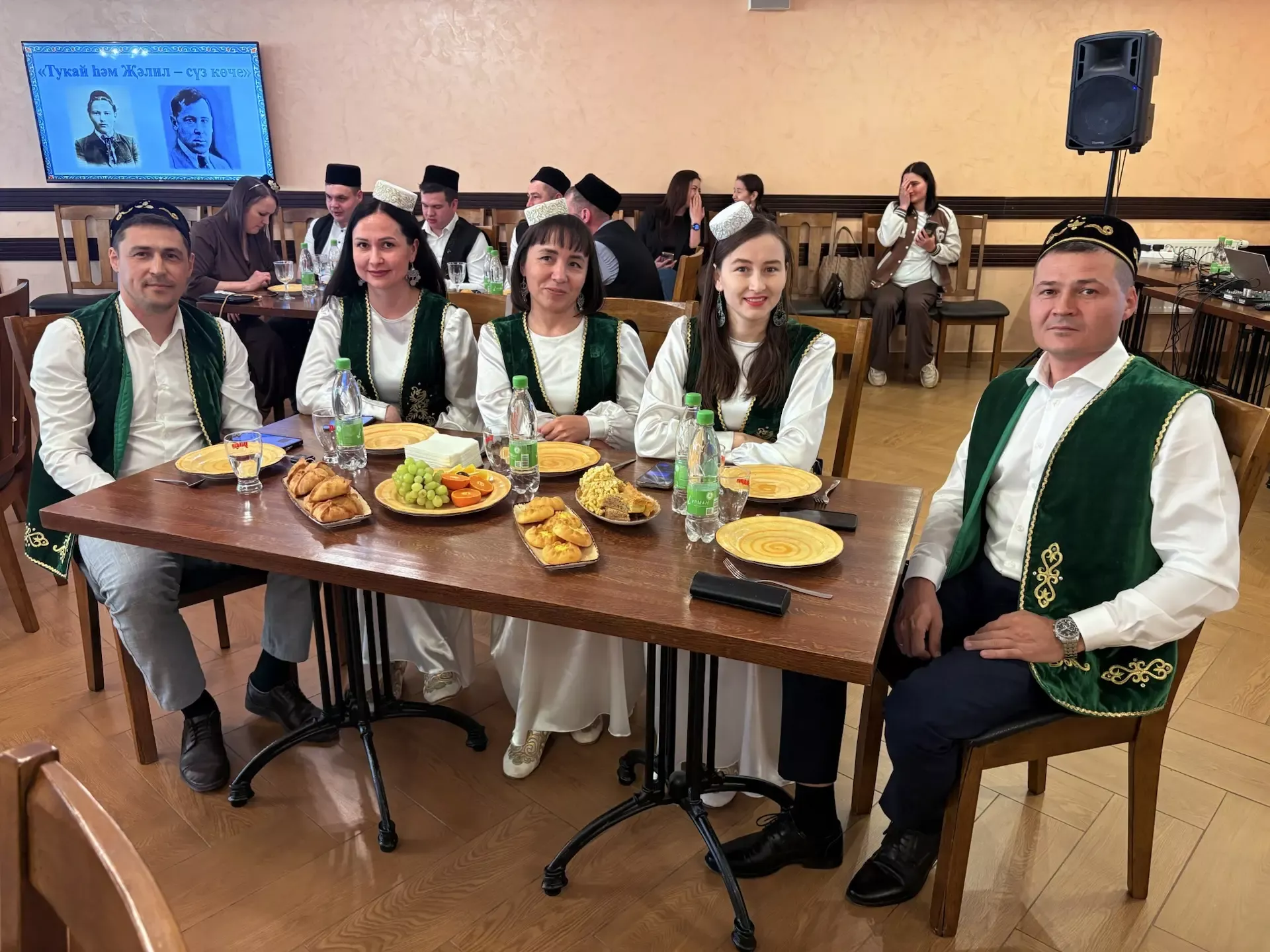 “Сабантуй” спорт-мәдәни комплексында “Яшьлек” яшьләр үзәге тарафыннан Габдулла Тукайга - 140, Муса Жәлилгә - 120 ел тулу уңаеннан квиз уены узды