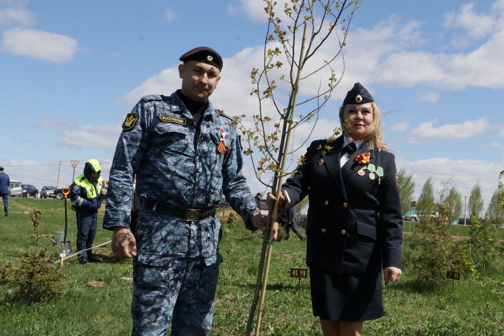 Тантана  агач утырту белән төгәлләнде