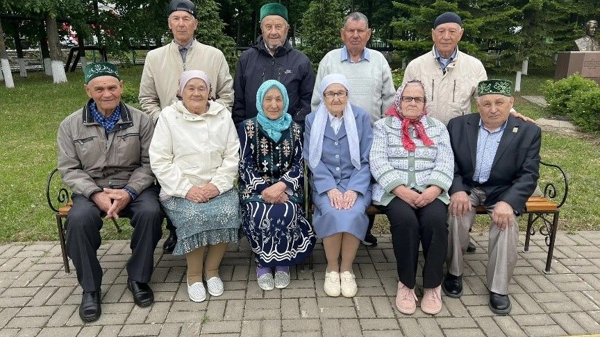 60 елдан соң очрашу
