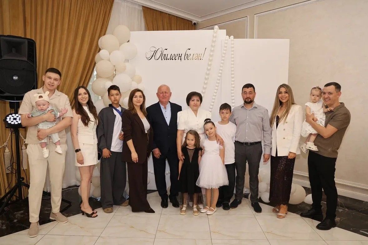 60 елдан соң очрашу