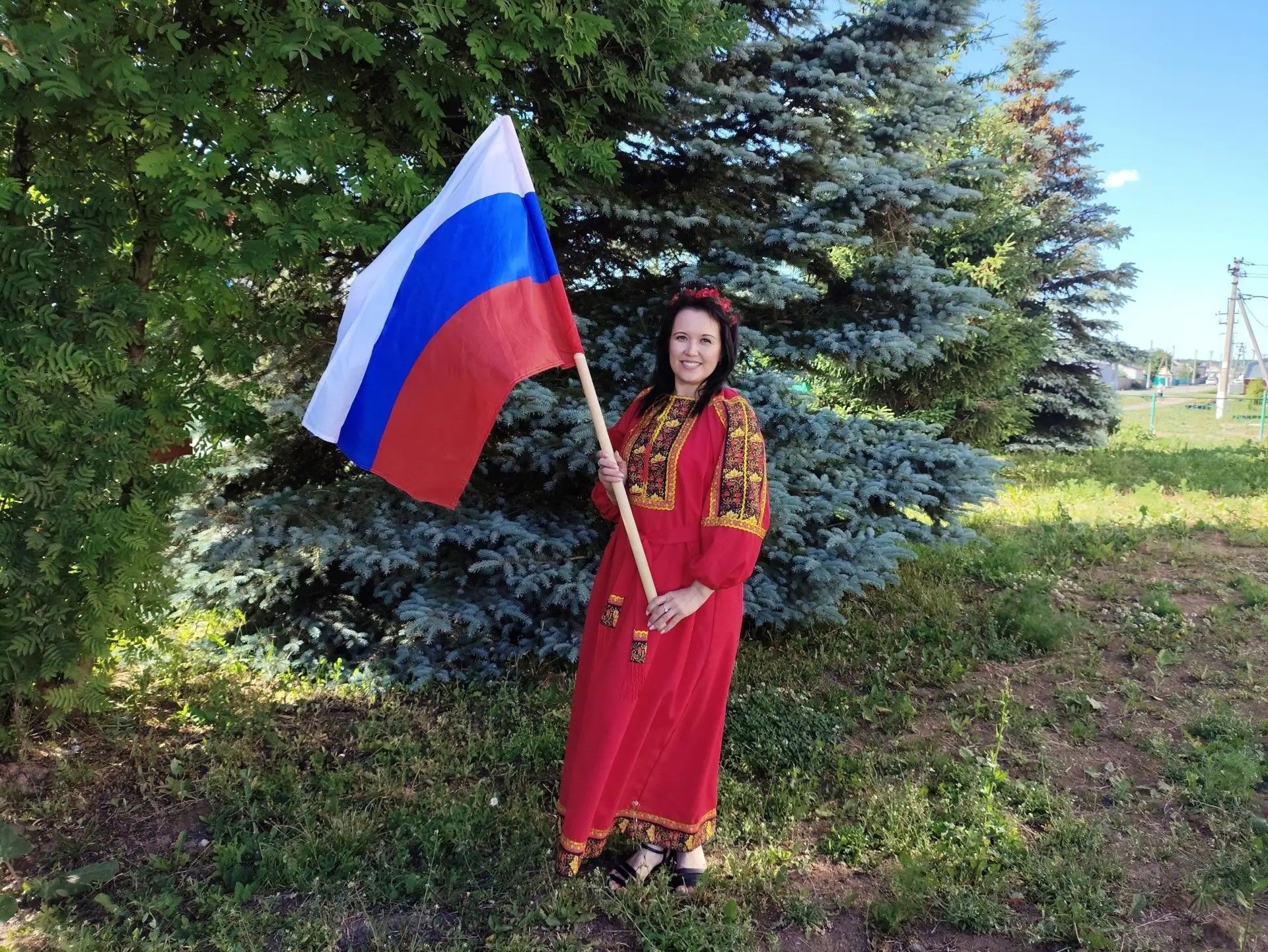 Шәмәрдәнлеләр «Россия көненә халык киеме ки» Бөтенроссия акциясенә кушылды