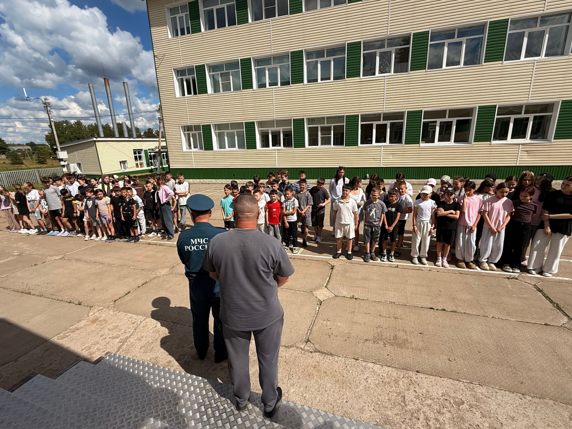 Иске Икшермә авылында урнашкан  «Кояшкай» лагере базасында профиль сменасы ачылды