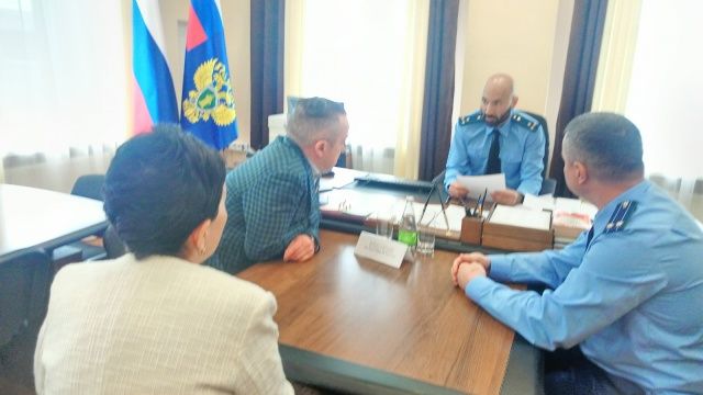 Татарстан Республикасы прокуроры урынбасары Зафар Мәхмүдов Байлар Сабасында гражданнарны кабул итте
