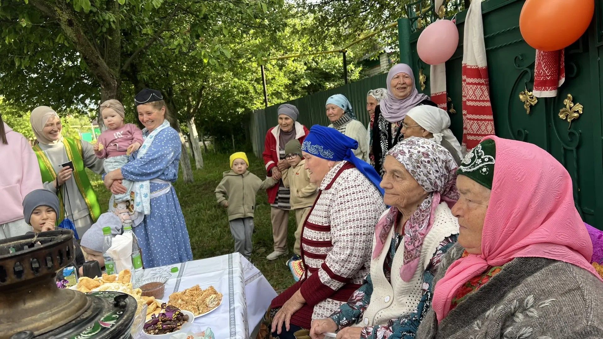 Гимназия коллективы Сабада бирнә җыйды