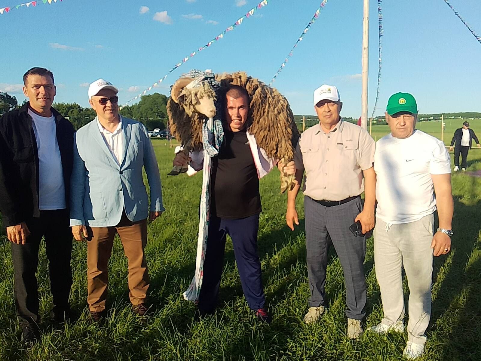 Гөрләде соң Олы Шыңар авыл җирлегендә Сабан туе бәйрәме!
