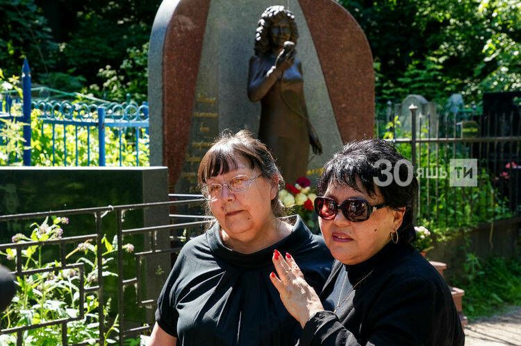 Моң алиһәсе Әлфия Авзалованың варисы, җырчының кызы Гүзәл Авзалова вафат