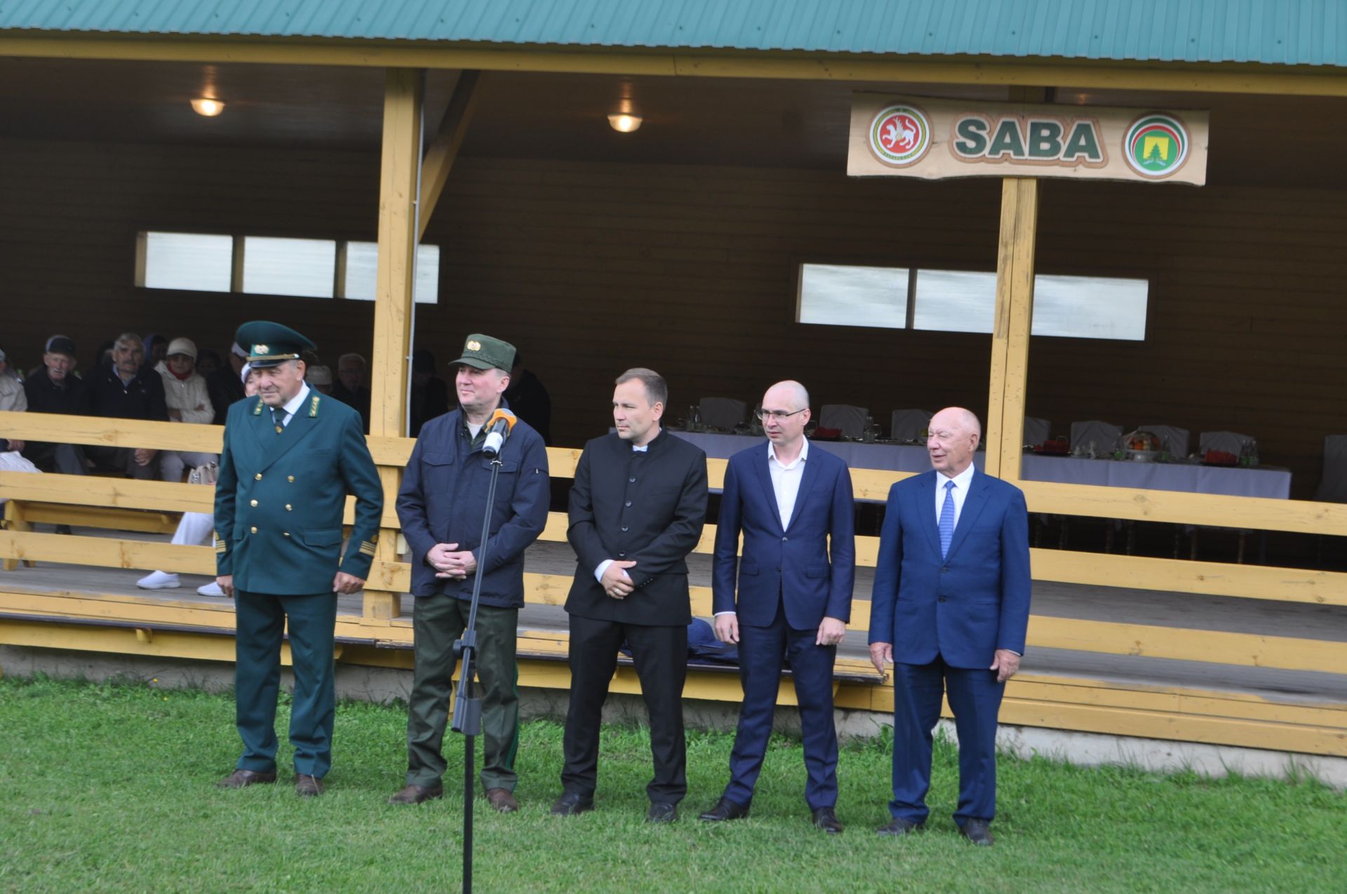 Равил Кузюров:  ”Саба урманчылары әйдәүчеләр сафында”/фоторепортаж