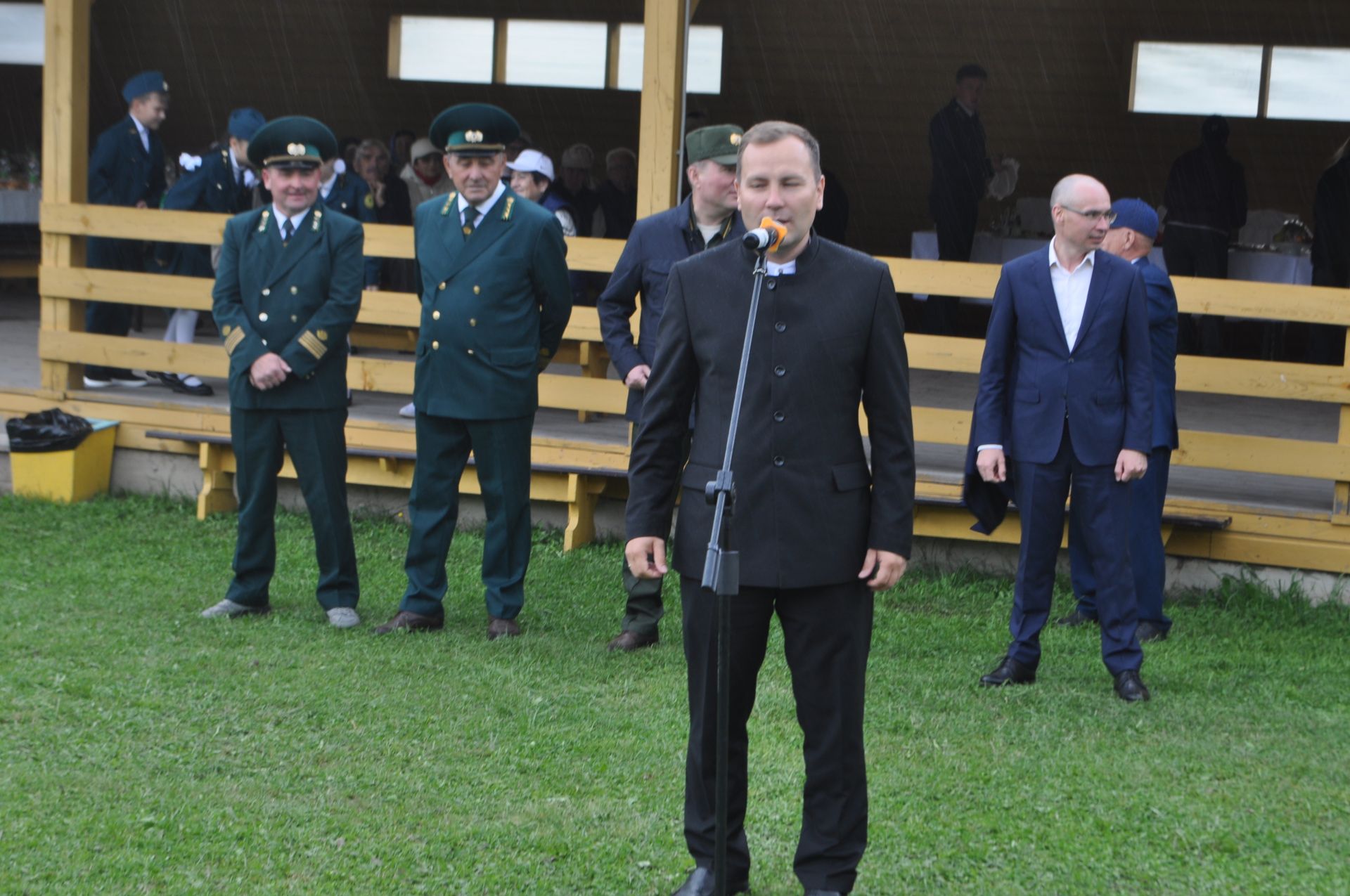 Равил Кузюров:  ”Саба урманчылары әйдәүчеләр сафында”/фоторепортаж