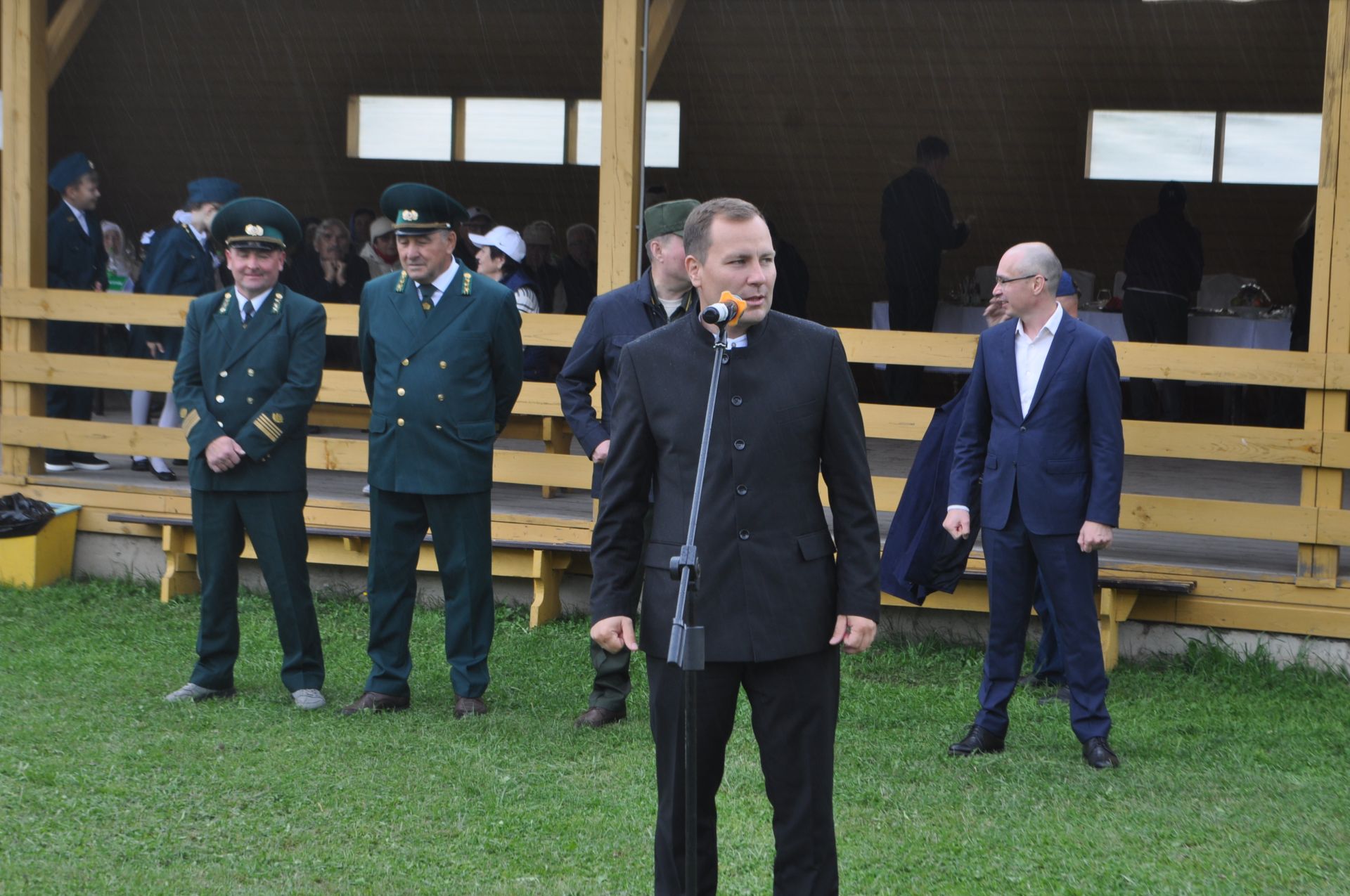 Равил Кузюров:  ”Саба урманчылары әйдәүчеләр сафында”/фоторепортаж