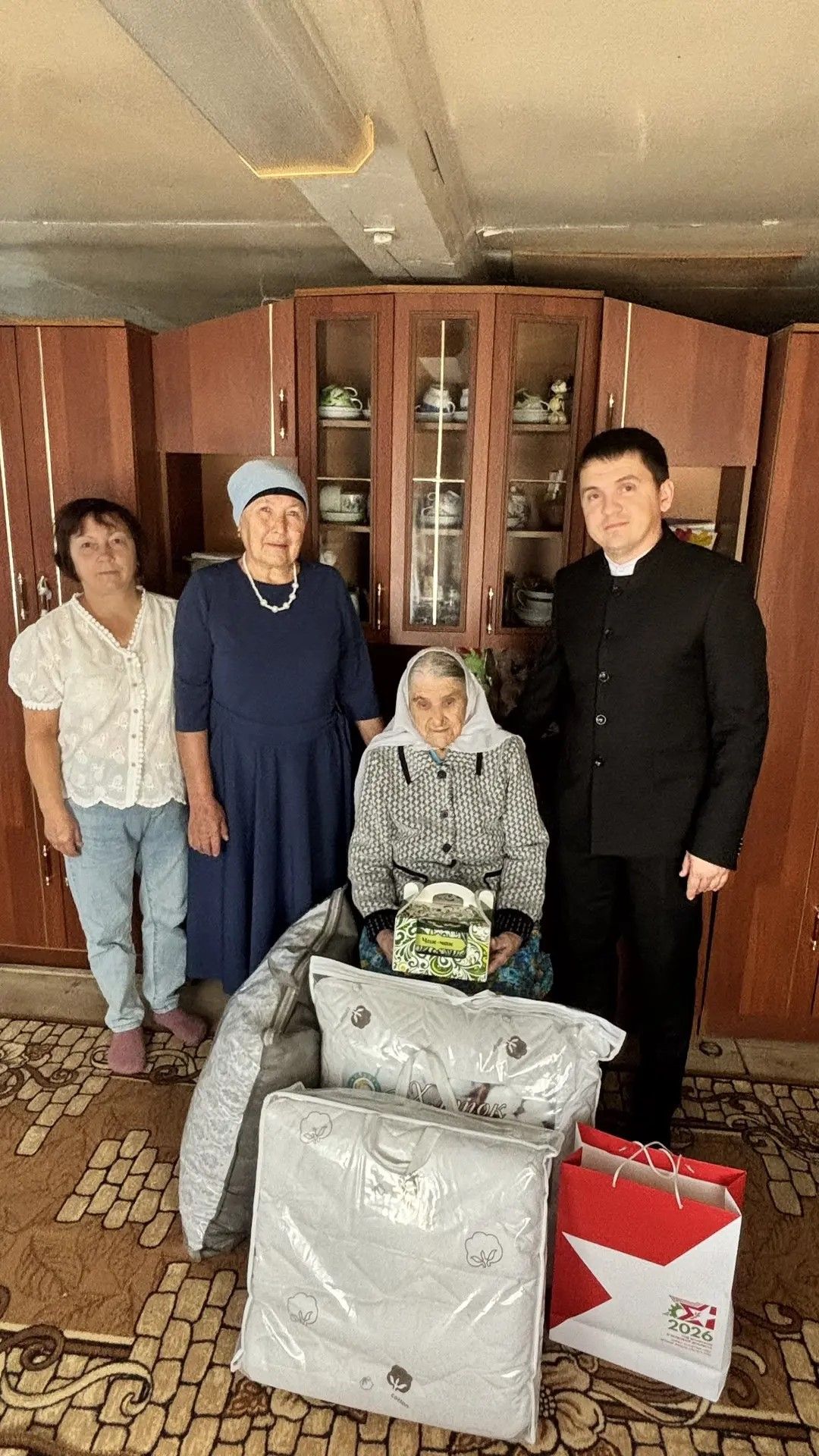 Байлар Сабасында яшәүче Зөлкамал Гомәрова үзенең 95 яшьлек юбилеен билгеләп үтте