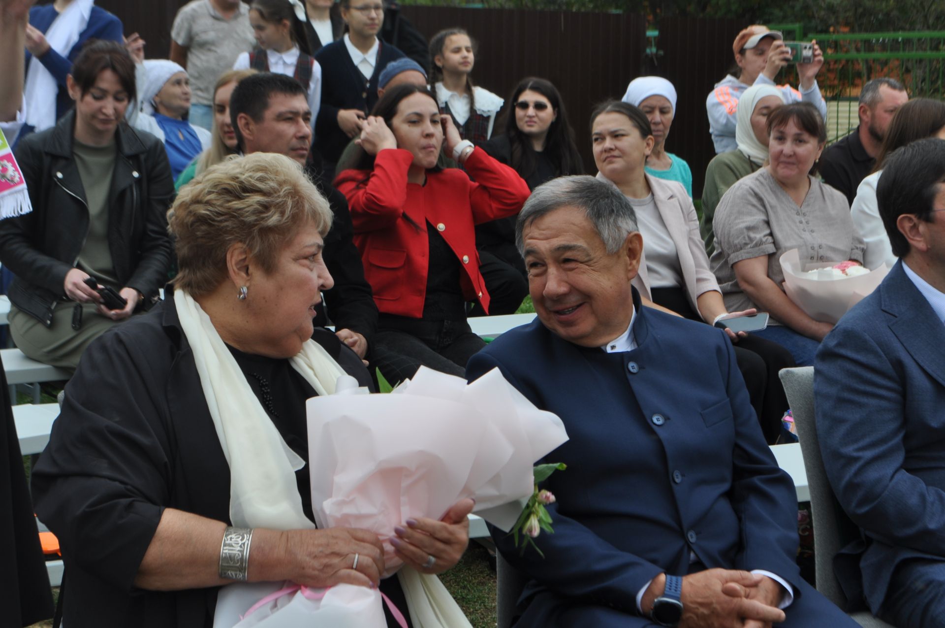 Миңгәр авылының инженер-башлангыч мәктәбендә 14 сабый парта артына утырды