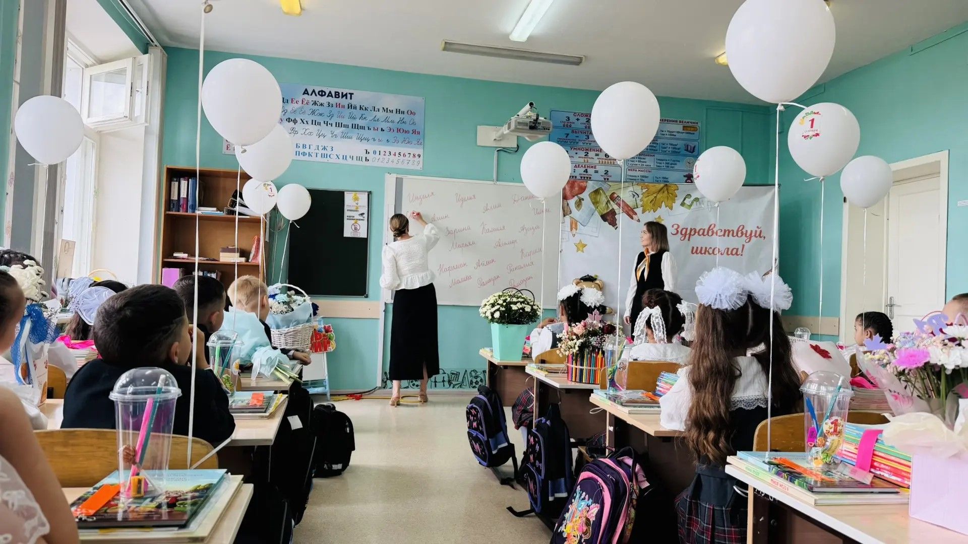 «Киләчәк самолеты»: яңа уку елына старт бирелде