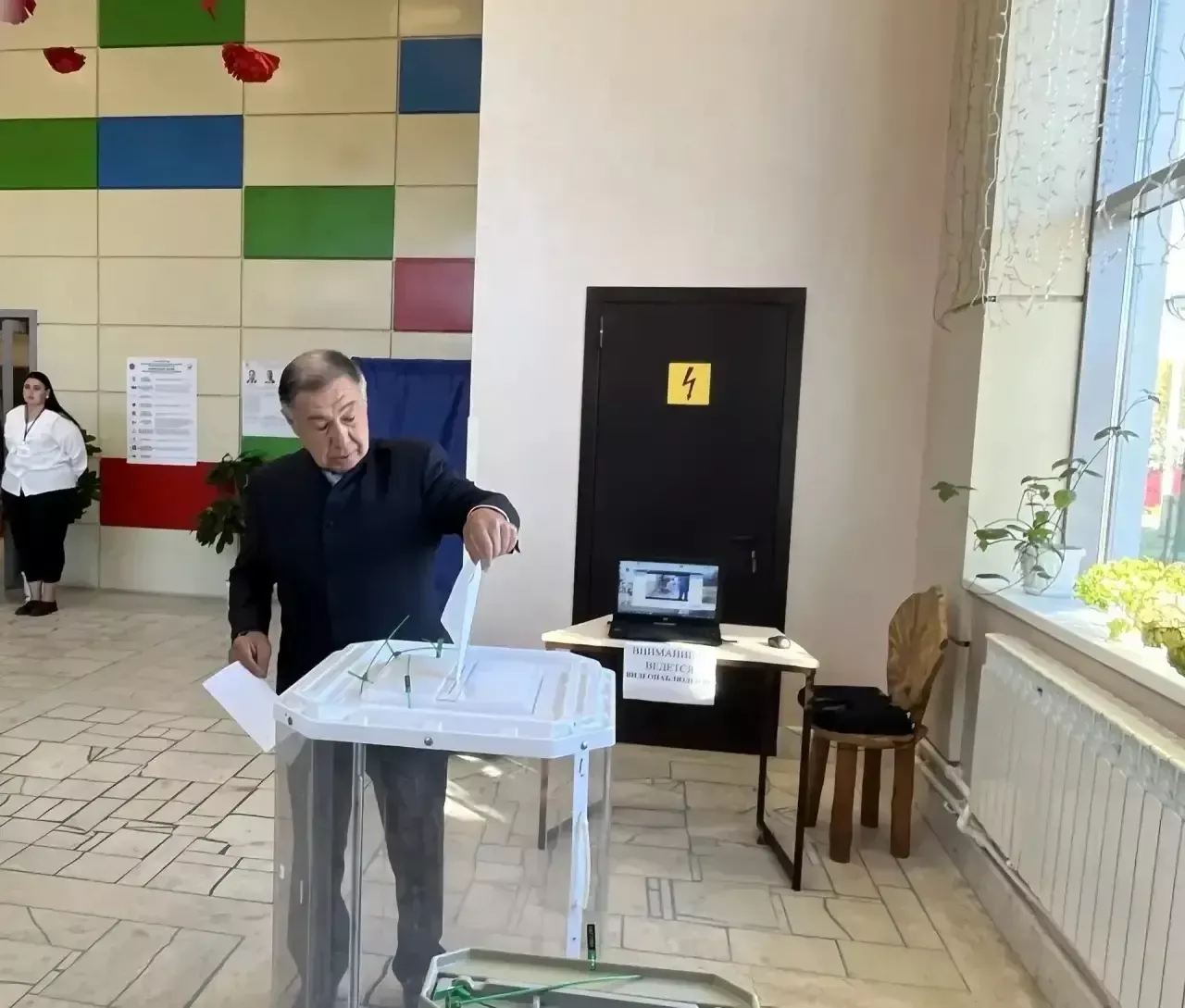 Саба районы башлыгы Рәис Миңнеханов Лесхоз бистәсендә гражданлык бурычын үтәде