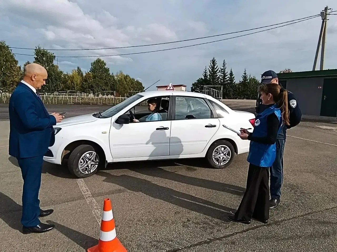 «Автосессия — 2026»: Саба аграр көллияте студентлары автомобиль йөртү осталыгын күрсәттеләр
