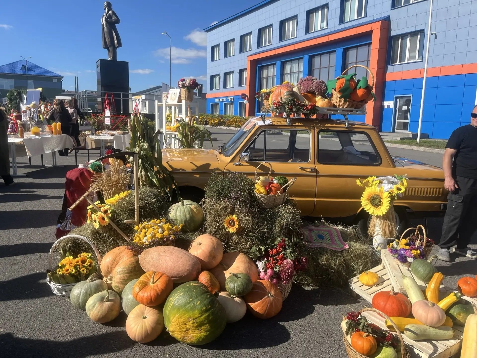 Сабада кабак патшалыгы: районның иң матур һәм оригиналь эшләнмәләреннән фоторепортаж