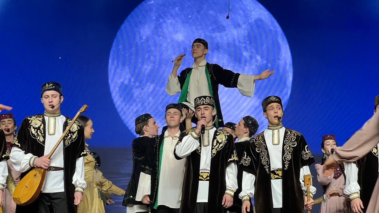 Халыкара хатын-кызлар көне уңаеннан район мәдәният йортында узган бәйрәм чарасыннан фоторепортаж
