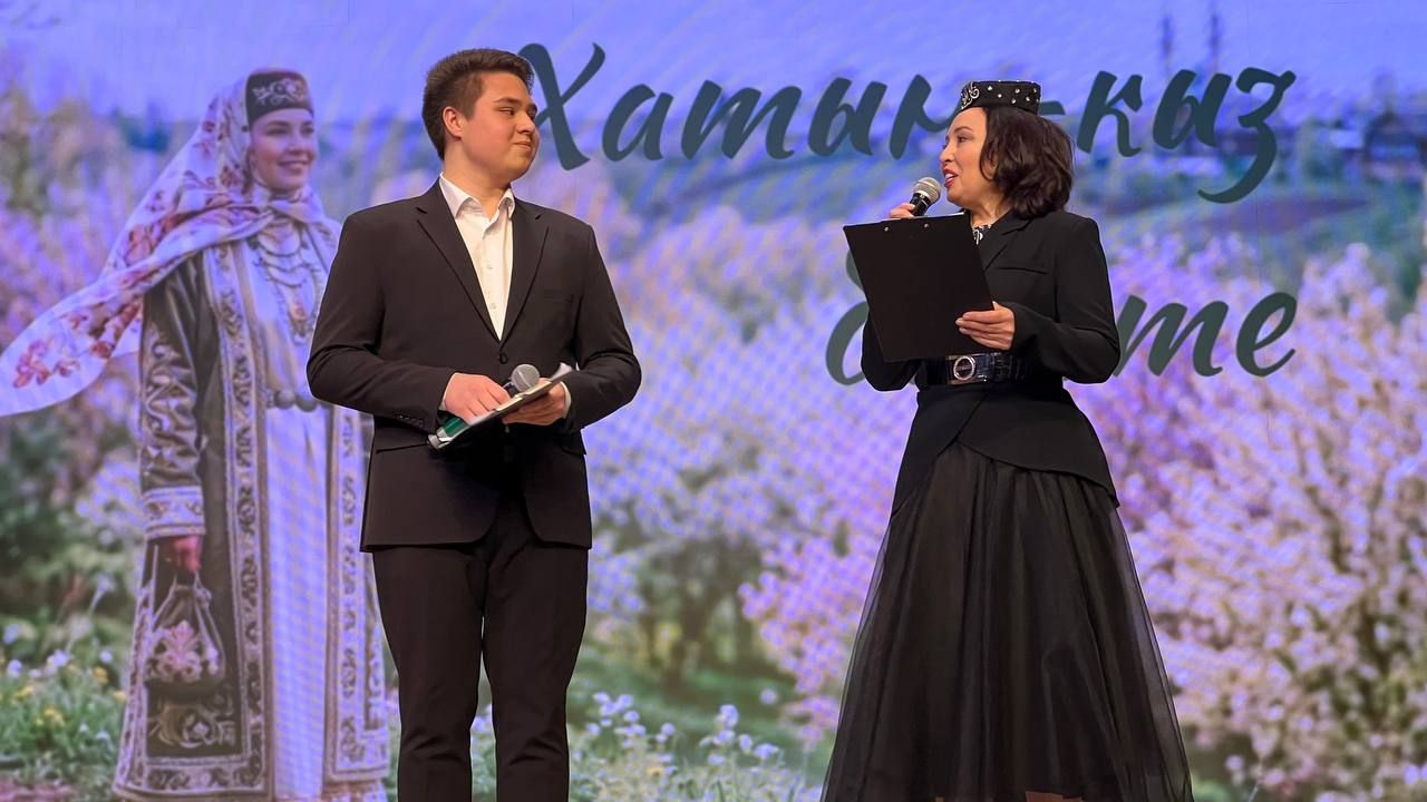 Халыкара хатын-кызлар көне уңаеннан район мәдәният йортында узган бәйрәм чарасыннан фоторепортаж