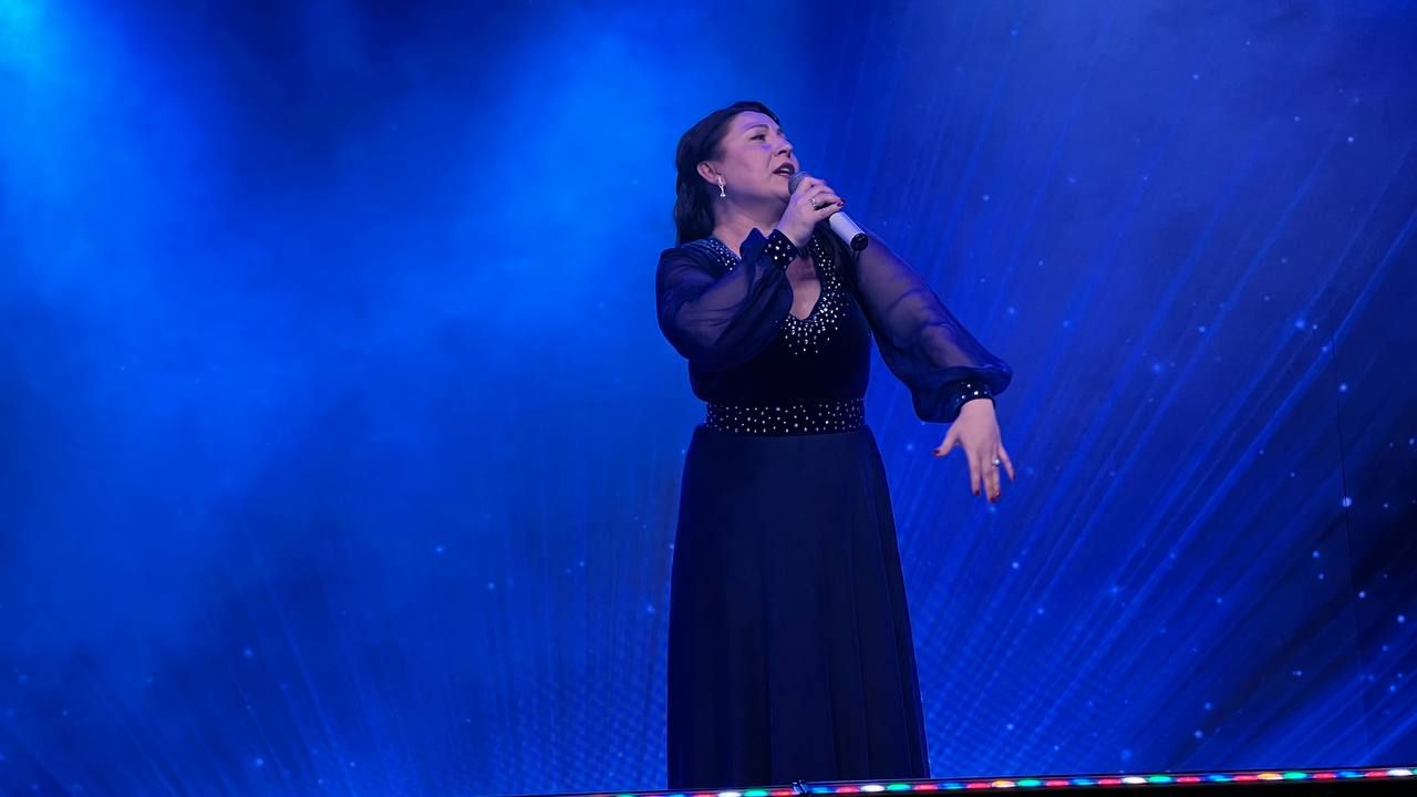 Халыкара хатын-кызлар көне уңаеннан район мәдәният йортында узган бәйрәм чарасыннан фоторепортаж