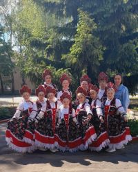 Ике басу Арташ мәдәният йортының «Хәзинә» хореография коллективы «Шома бас» Vlll Халыкара фестиваль - конкурсы лауреаты булды