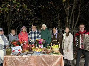 Алмалы кичтә авылдашлар очрашты