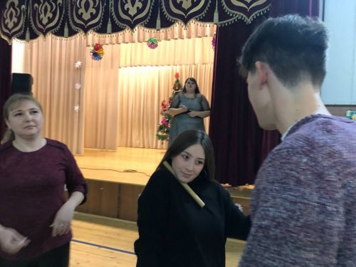 Олы Арташ авылында Яңа ел кичәсе