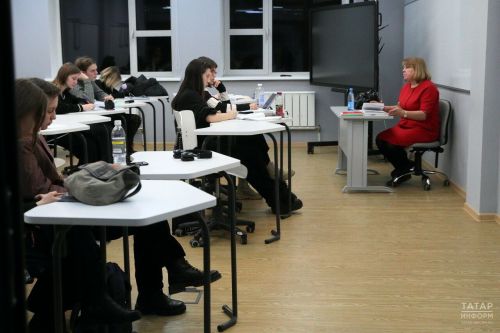 Рөстәм Миңнеханов югары уку йорты студентлары өчен Татарстан Рәисе стипендиясен билгеләде