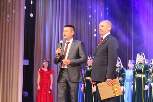 Сабалылар Чаллы сәхнәсендә концерт программасы белән чыгыш ясады