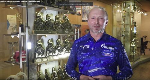 Владимир Чагин Мәскәүдә «Россия» күргәзмә-форумында Татарстан стендын карарга чакырды