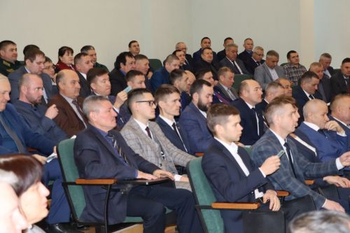 Район Советының чираттагы утырышында социаль  үсеш фаразлары билгеләнде