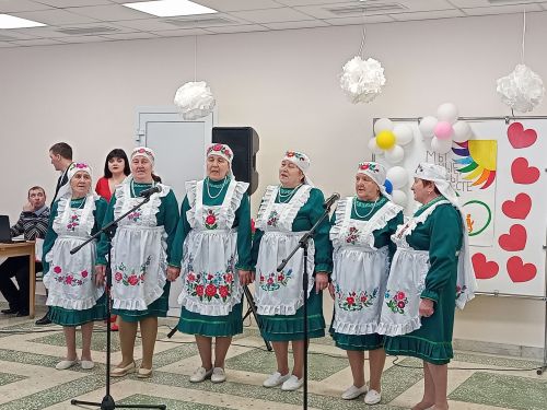 Лесхоз интернат-йортында өлкәннәргә  бәйрәм концерты оештырдылар