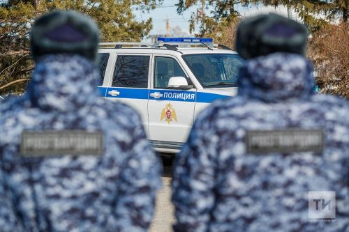 Брянск гимназиясендә 8нче сыйныф укучысы атыш оештырган: 2 кеше үлгән, 4 кеше яраланган