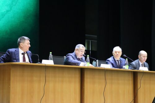 Сабага никахлар сарае  һәм тренерлар кирәк