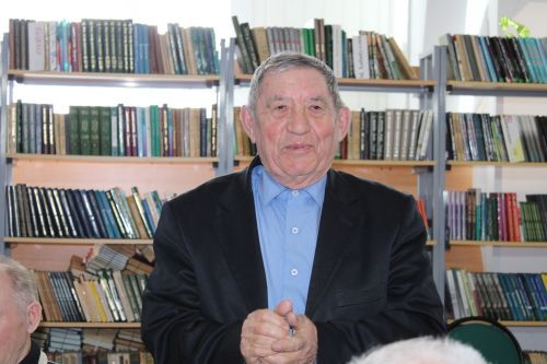 Камил абый 85тә дә вальс әйләнә