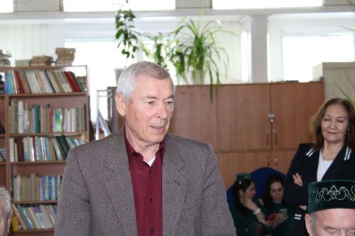 Камил абый 85тә дә вальс әйләнә