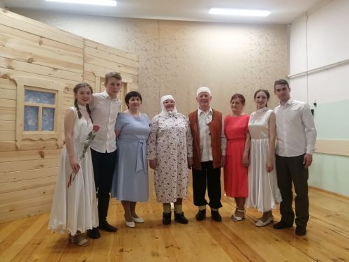 Театр- яктылыкка, нурга илтә!