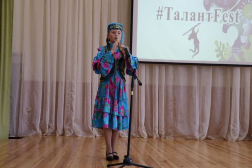 «Талант-фест» фестивалендә яшь җырчылар сәхнә тотты